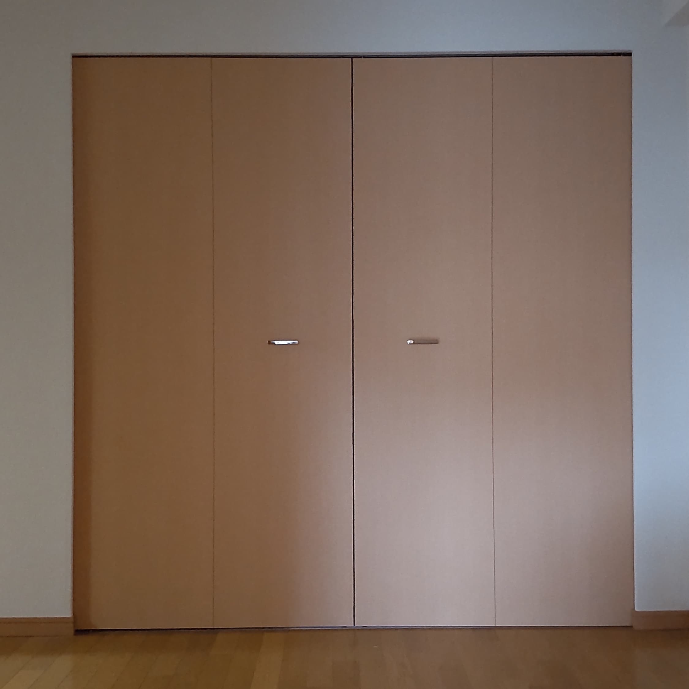 収納折戸新調 みよし市 | 収納折戸新調なら建具修理の窓口みよし市